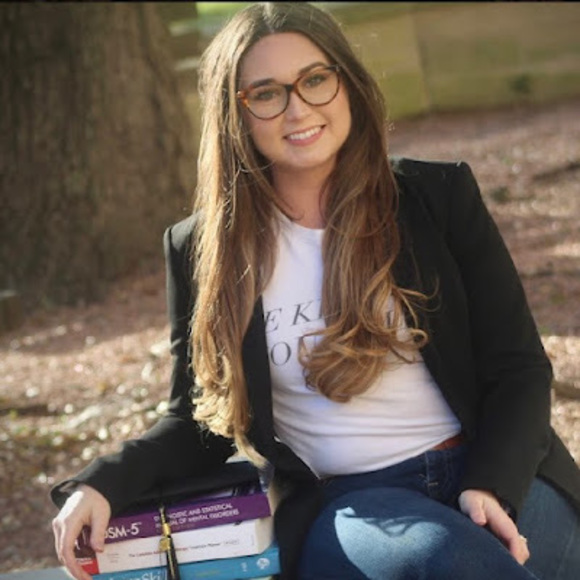 Meet your Posher, Ellen - Picture 1 of 1